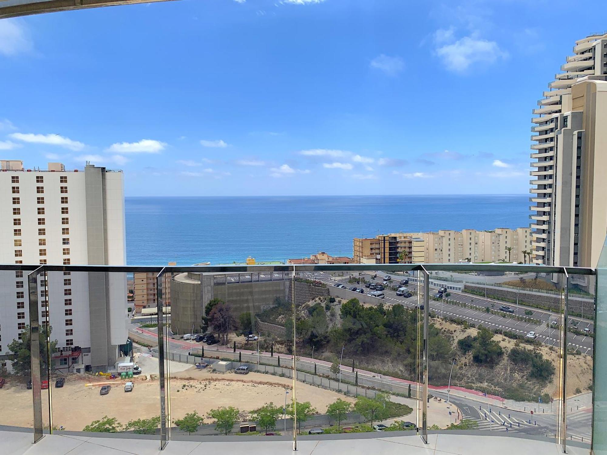 Lujoso Apartament Con Impresionantes Vistas Al Mar Benidorm Exterior photo